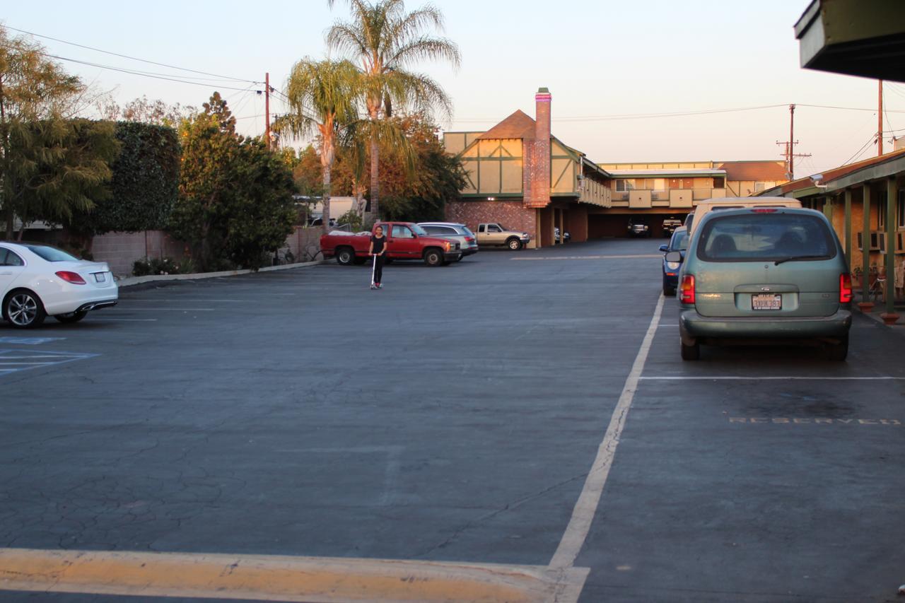 Starlite Motel Bellflower Exterior foto